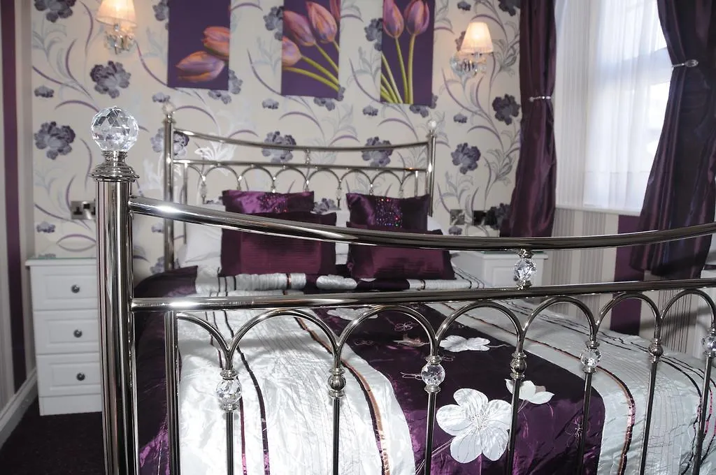 The Edenfield Guest House Blackpool 0*,
