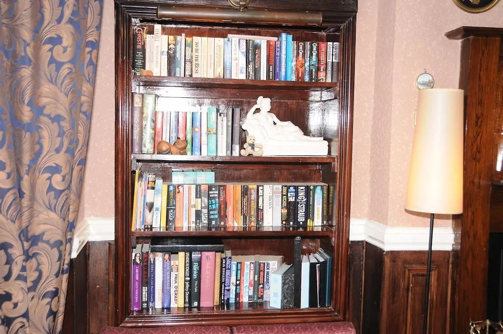 The Edenfield Guest House Blackpool Apartment